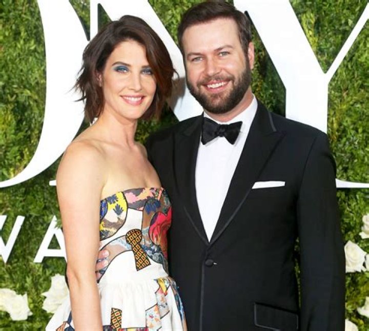 Cobie Smulders Biography, Age, Height, Husband, Net Worth, Family