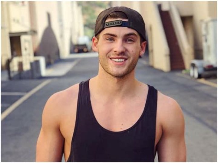 Cody Christian Biography, Age, Height, Wife, Net Worth, Family