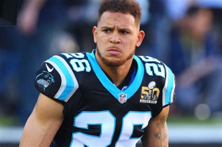 Cortland Finnegan biografía, edad, altura, esposo, net worth, familia