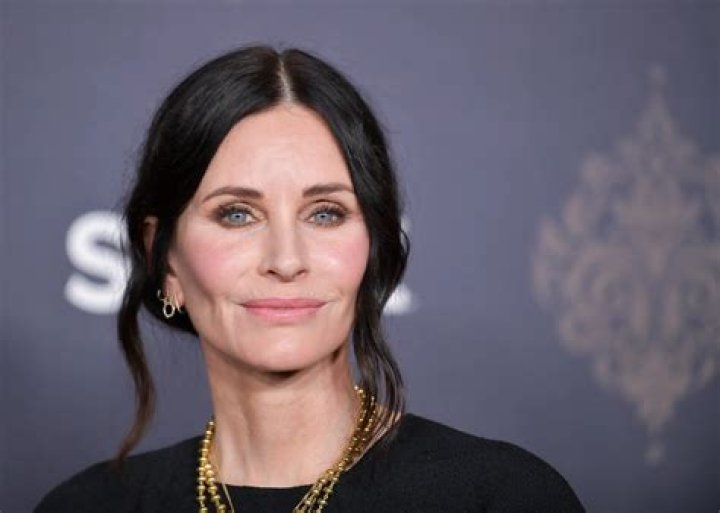 Courtney Cox Cole Biography, Age, Height, Husband, Net Worth, Family