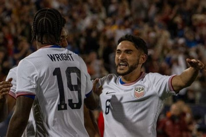 Cristian Roldan biografía, edad, altura, esposo, net worth, familia