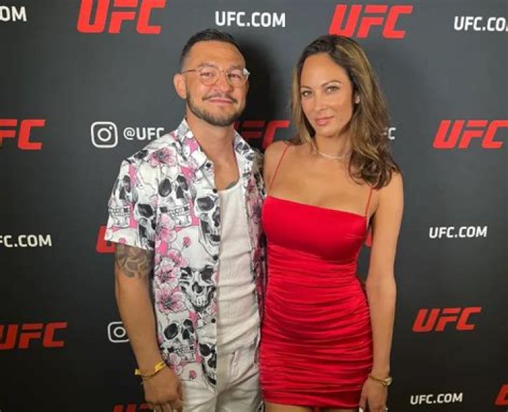 Cub Swanson Biography, Age, Height, Wife, Net Worth, Family