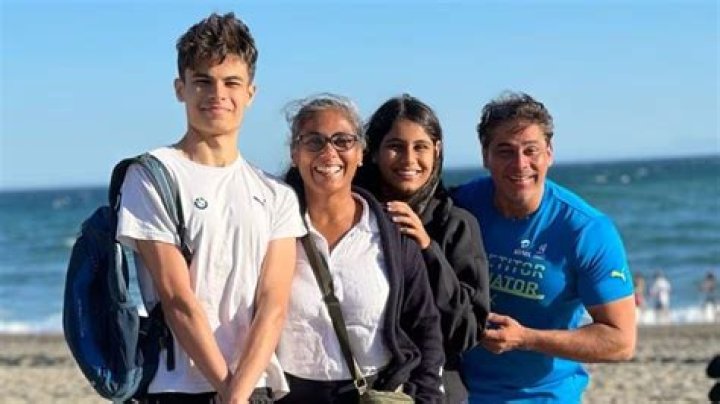 Cyrus Broacha Biography, Age, Height, Wife, Net Worth, Family
