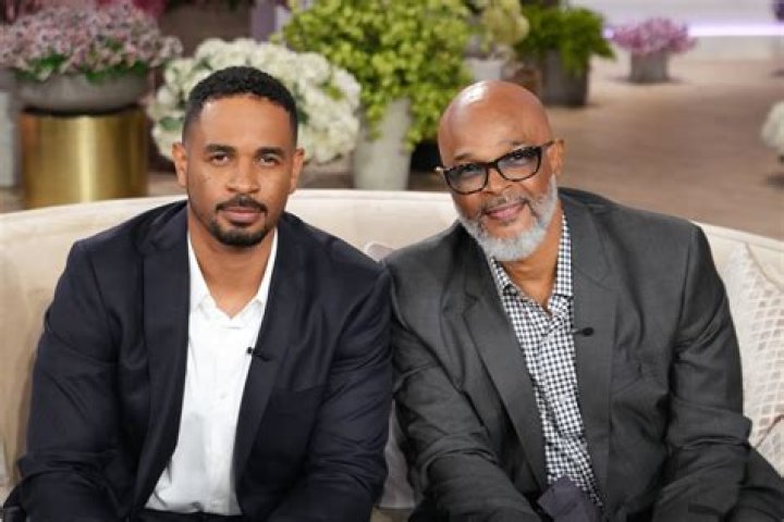 Damon Wayans Jr. Biography, Age, Height, Wife, Net Worth, Family