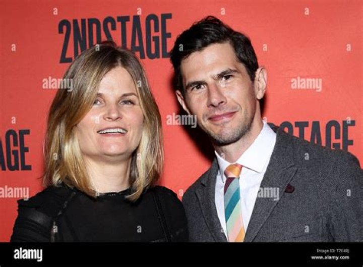 Daniel Eric Gold Biography, Age, Height, Wife, Net Worth, Family