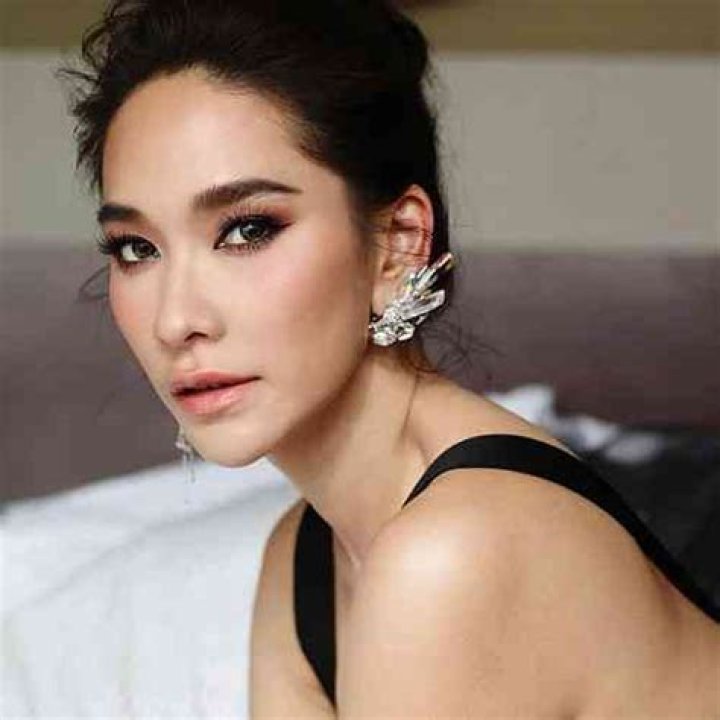 Daran Boonyasak biografía, edad, altura, esposa, net worth, familia
