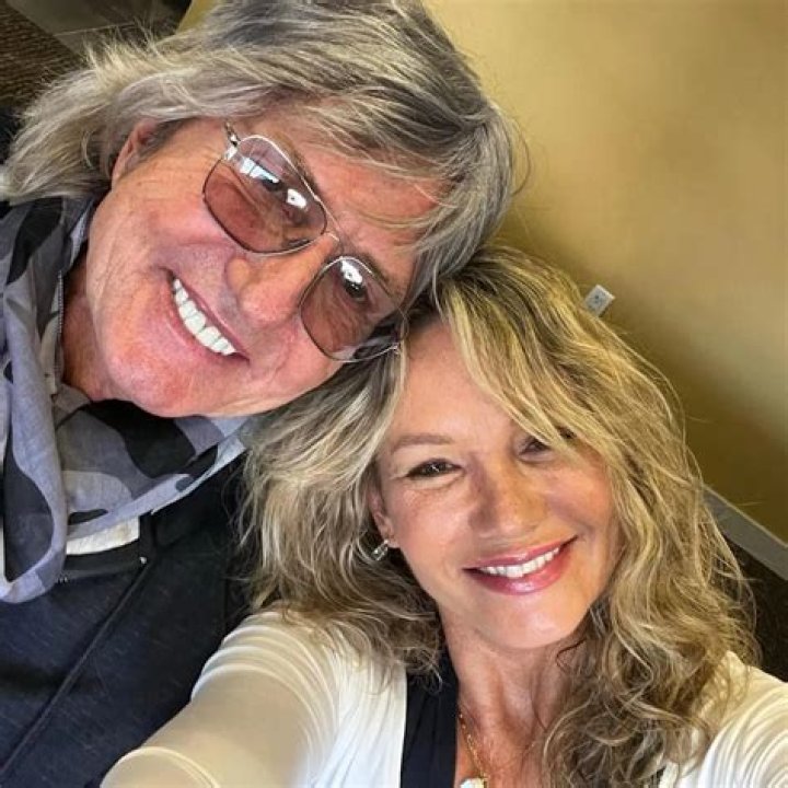David Coverdale Biography, Age, Height, Wife, Net Worth, Family