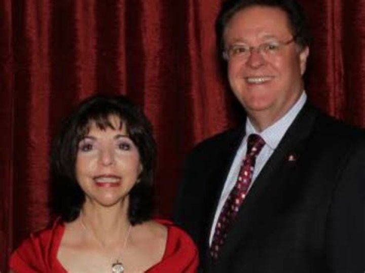 Denise DeBartolo York Biography, Age, Height, Husband, Net Worth, Family