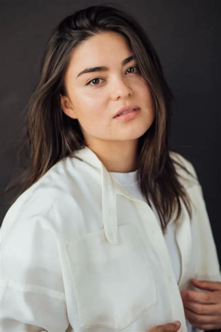 Devery Jacobs Biography, Age, Height, Husband, Net Worth, Family