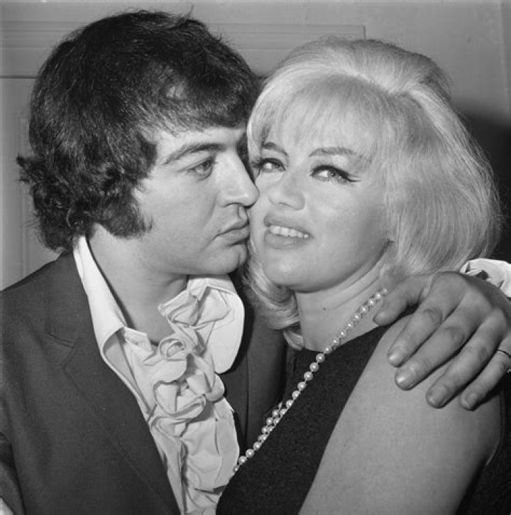 Diana Dors Biography, Age, Height, Husband, Net Worth, Family