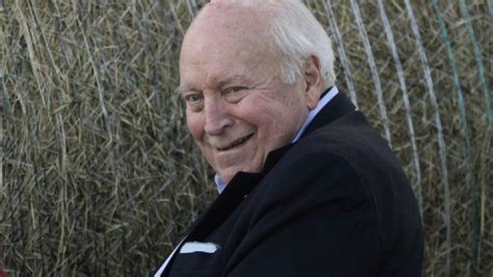 Dick Cheney Biography, Age, Height, Wife, Net Worth, Family