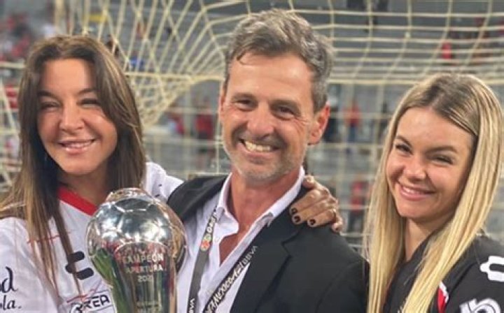 Diego Cocca Biography, Age, Height, Wife, Net Worth, Family