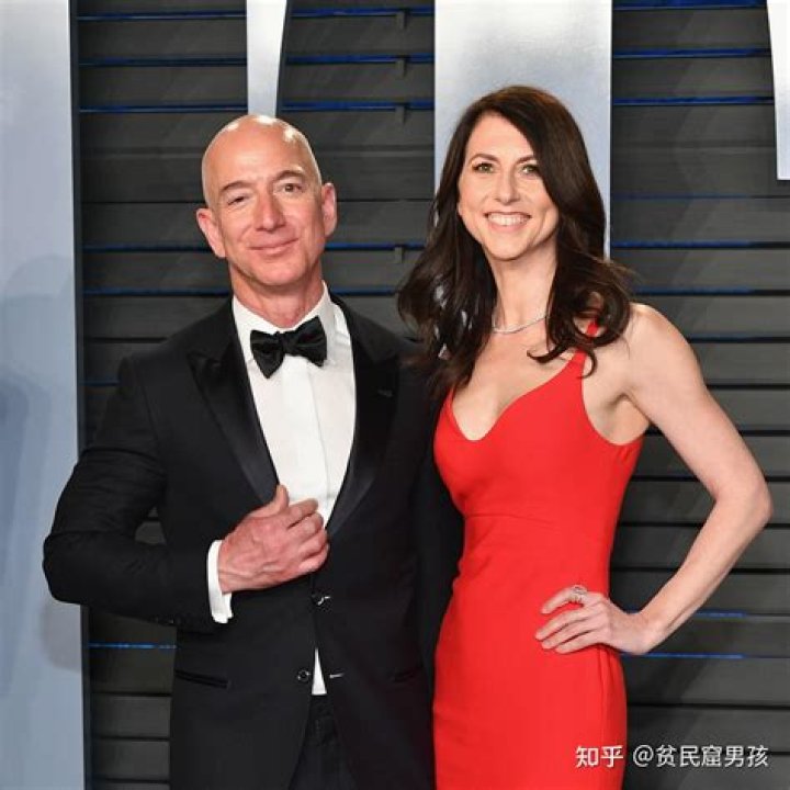 Dorian Lough Biography, Age, Height, Wife, Net Worth, Family