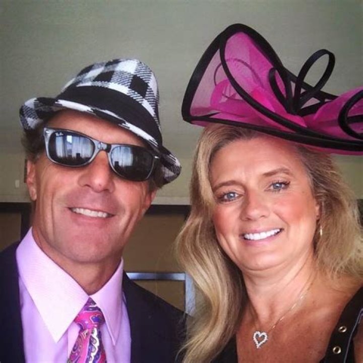 Doug Flutie Biography, Age, Height, Wife, Net Worth, Family