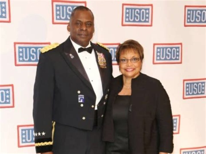 Earl Lloyd Biography, Age, Height, Wife, Net Worth, Family