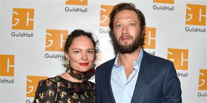 Ebon Moss-Bachrach Biography, Age, Height, Wife, Net Worth, Family