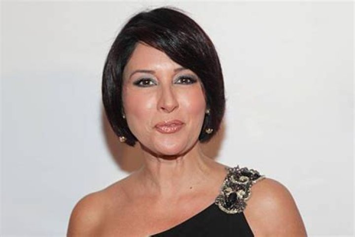 Edna Schmidt Biography, Age, Height, Husband, Net Worth, Family