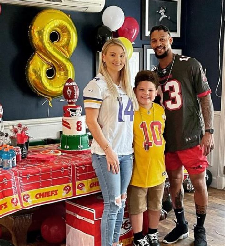 Elijah Tillery Biography, Age, Height, Wife, Net Worth, Family