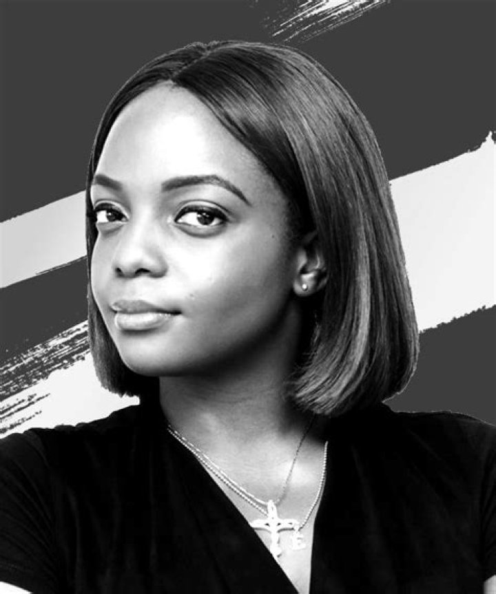 Elizabeth Ofili Biography, Age, Height, Husband, Net Worth, Family