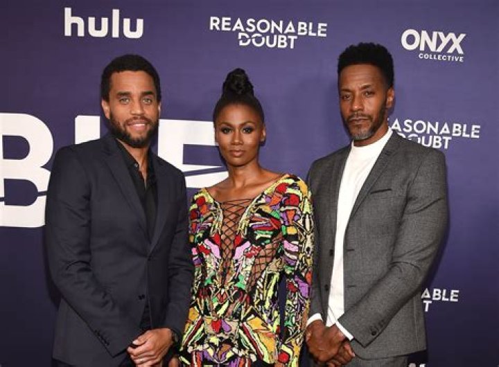 Emayatzy Corinealdi Biography, Age, Height, Husband, Net Worth, Family