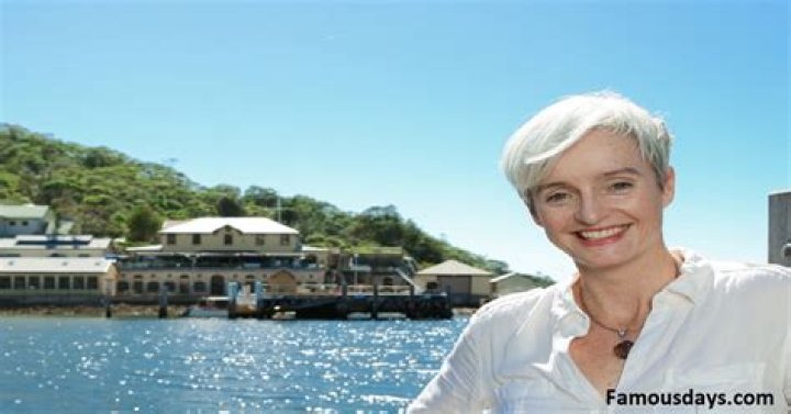 Emma Johnston Biography, Age, Height, Husband, Net Worth, Family