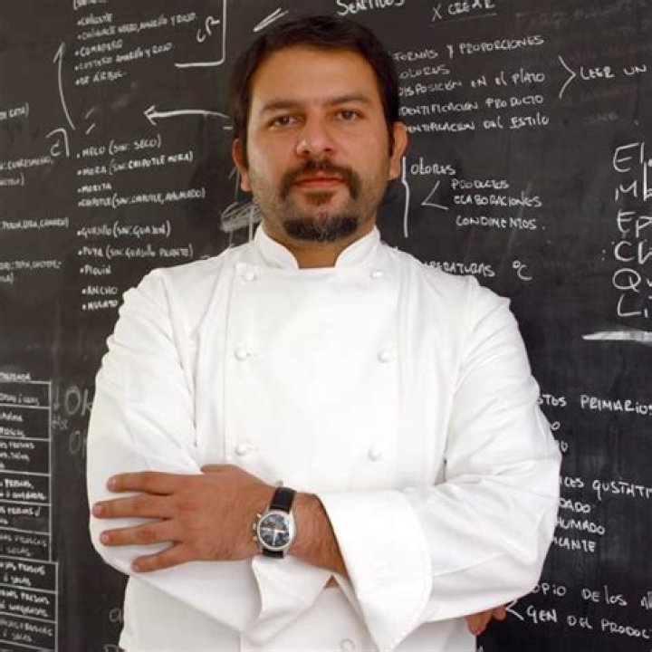 Enrique Olvera Biography, Age, Height, Wife, Net Worth, Family