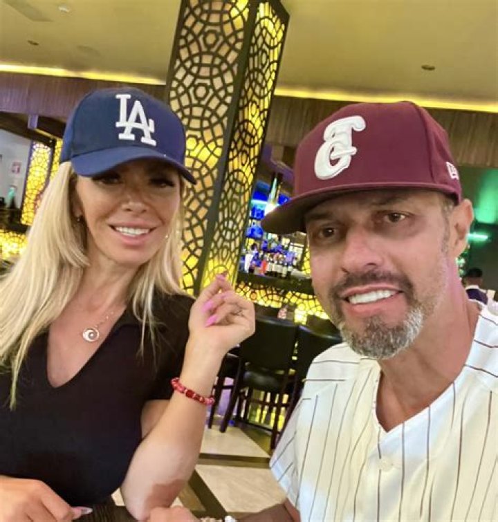 Esteban Loaiza biografía, edad, altura, esposo, net worth, familia