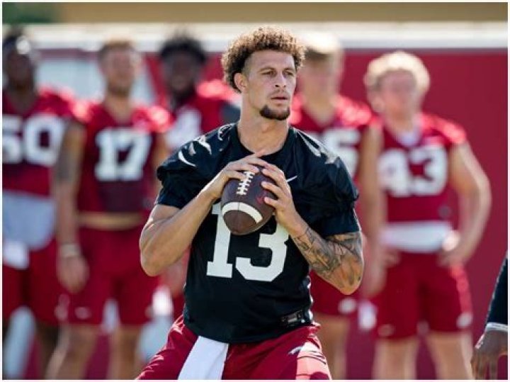 Feleipe Franks Biography, Age, Height, Wife, Net Worth, Family