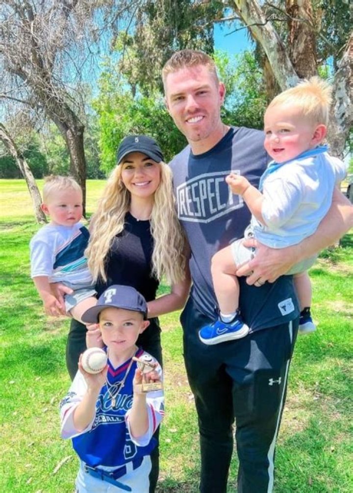 Freddie Freeman Biography, Age, Height, Wife, Net Worth, Family