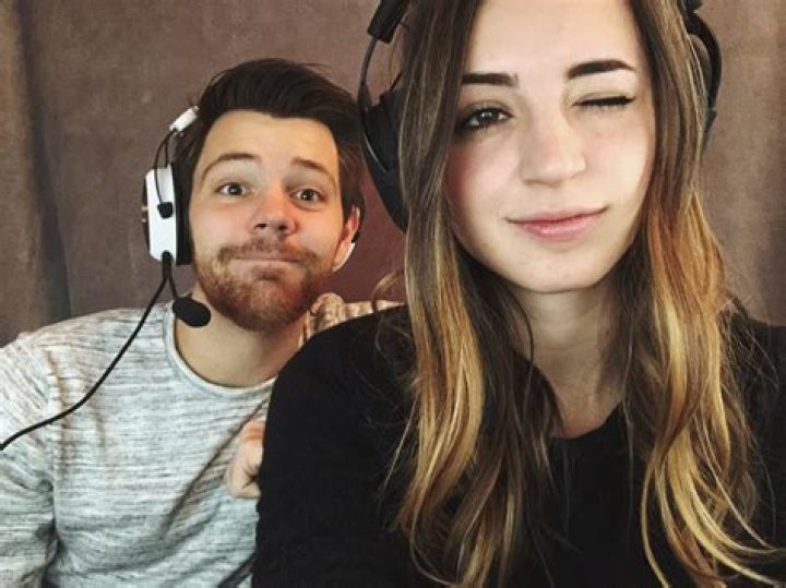 Gibi ASMR Biography, Age, Height, Husband, Net Worth, Family