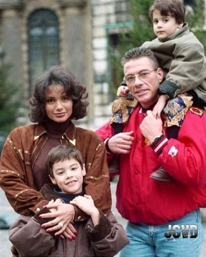 Gladys Portugues Biography, Age, Height, Husband, Net Worth, Family