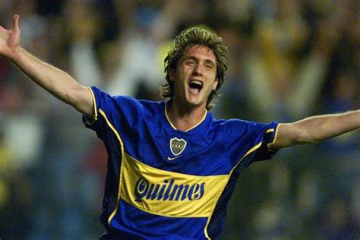 Gustavo Barros Schelotto Biography, Age, Height, Wife, Net Worth, Family