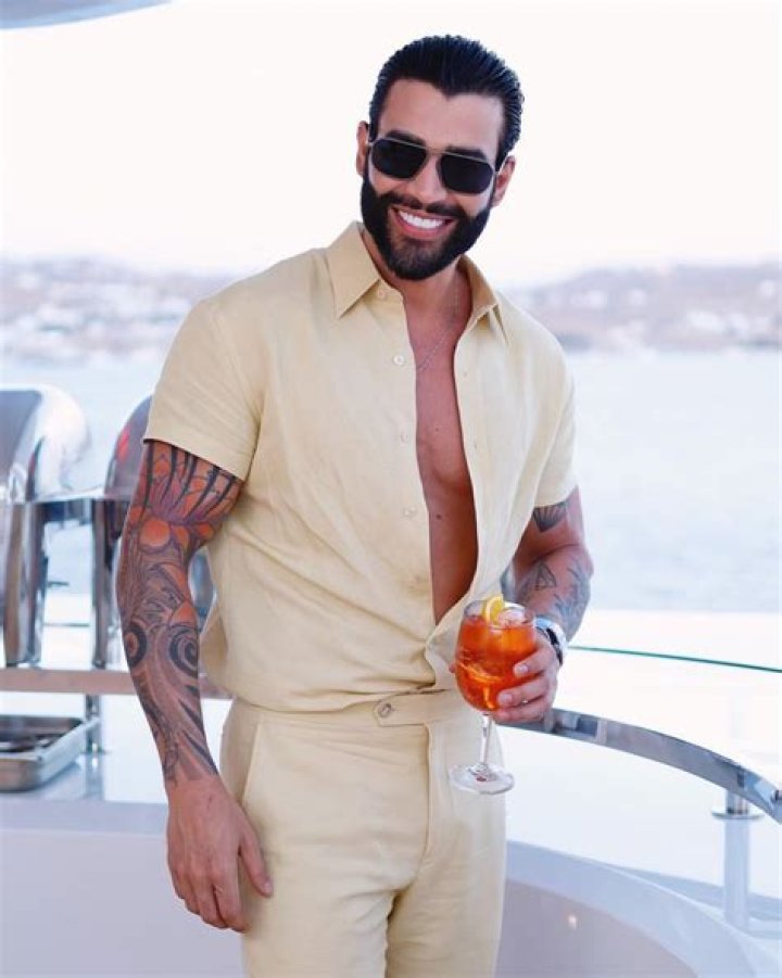 Gusttavo Lima biografía, edad, altura, esposo, net worth, familia