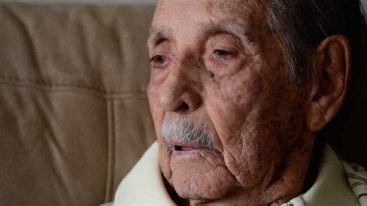 Hernán Carrasco biografía, edad, altura, esposo, net worth, familia