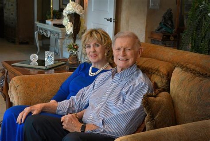 Howard E. Wasdin Biography, Age, Height, Wife, Net Worth, Family