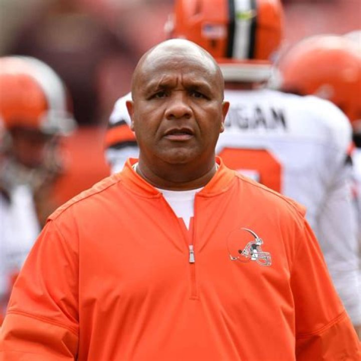Hue Jackson Biography, Age, Height, Wife, Net Worth, Family