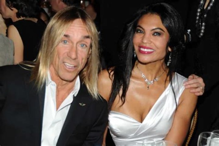 Iggy Pop Biography, Age, Height, Wife, Net Worth, Family