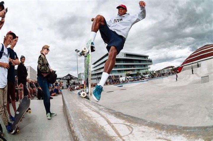 Ishod Wair Biography, Age, Height, Wife, Net Worth, Family