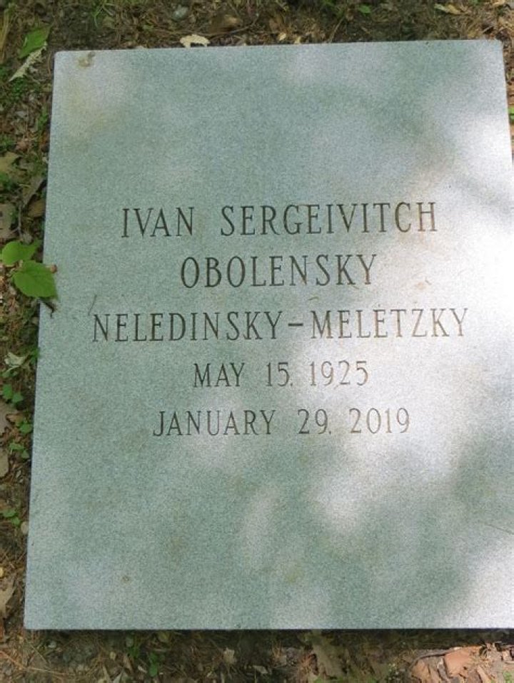 Ivan Sergeyevich Obolensky biografía, edad, altura, esposo, net worth, familia