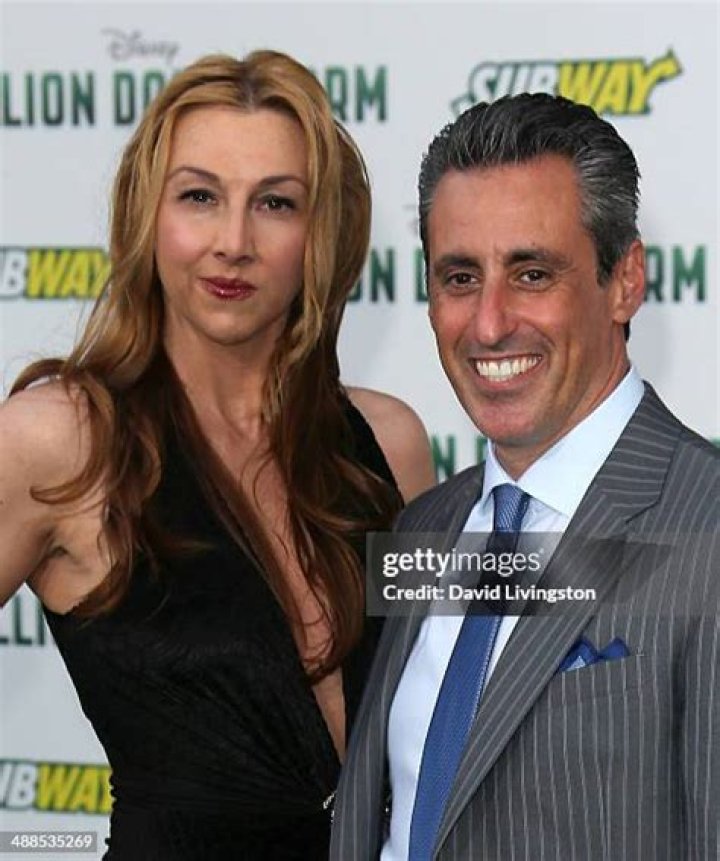 J. B. Bernstein Biography, Age, Height, Wife, Net Worth, Family