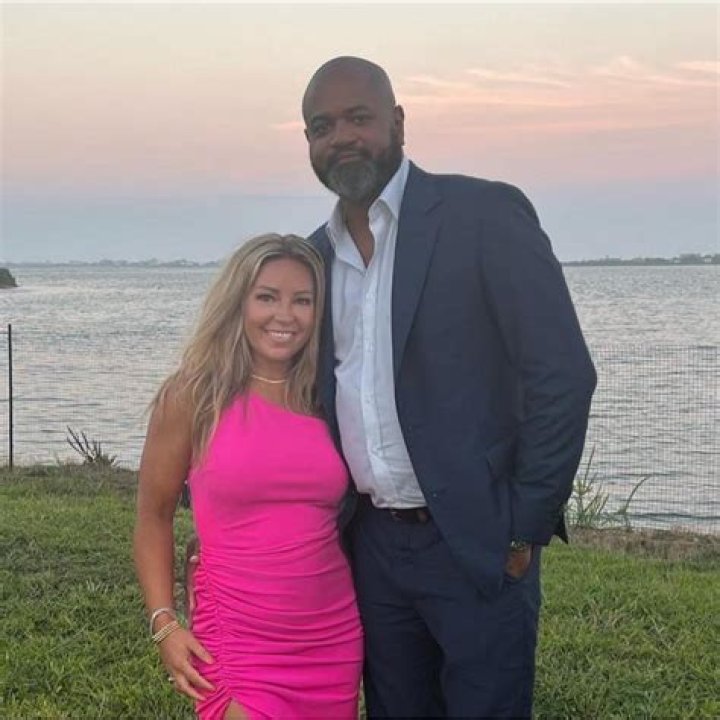 J. B. Bickerstaff Biography, Age, Height, Wife, Net Worth, Family