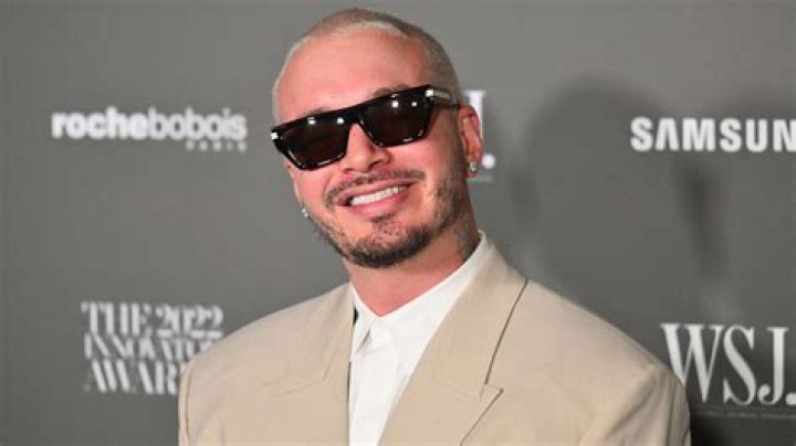 J Balvin Biography, Age, Height, Wife, Net Worth, Family