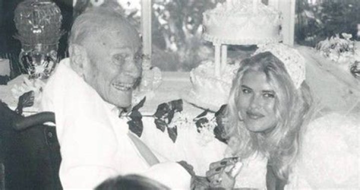 J. Howard Marshall III Biography, Age, Height, Wife, Net Worth, Family