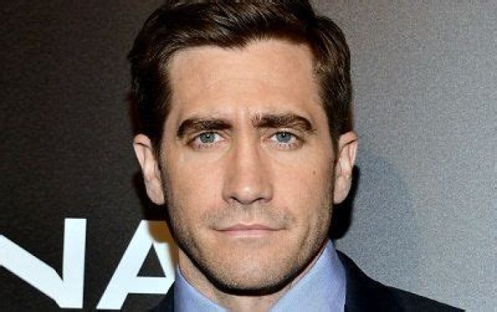 Jake Gyllenhaal Biography, Age, Height, Wife, Net Worth, Family