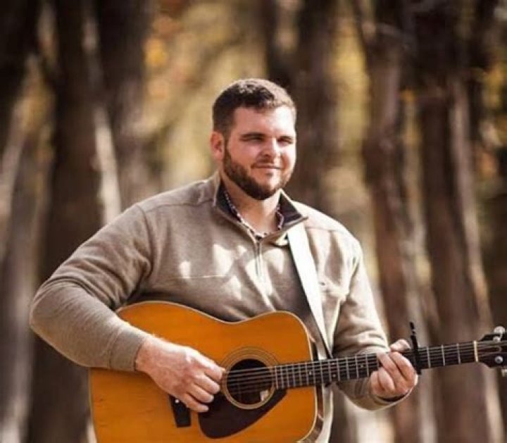 Jake Hoot Biography, Age, Height, Wife, Net Worth, Family