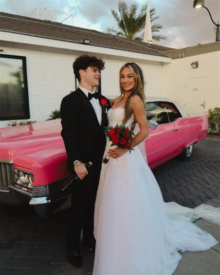 James C. McKinley Jr. Biography, Age, Height, Wife, Net Worth, Family