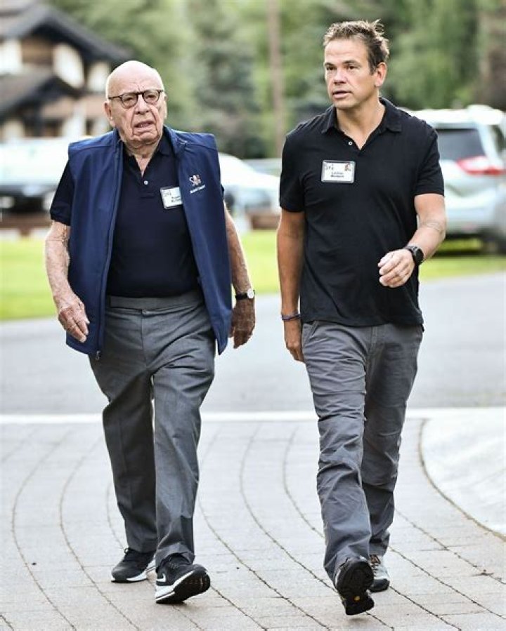 James Murdoch Biography, Age, Height, Wife, Net Worth, Family