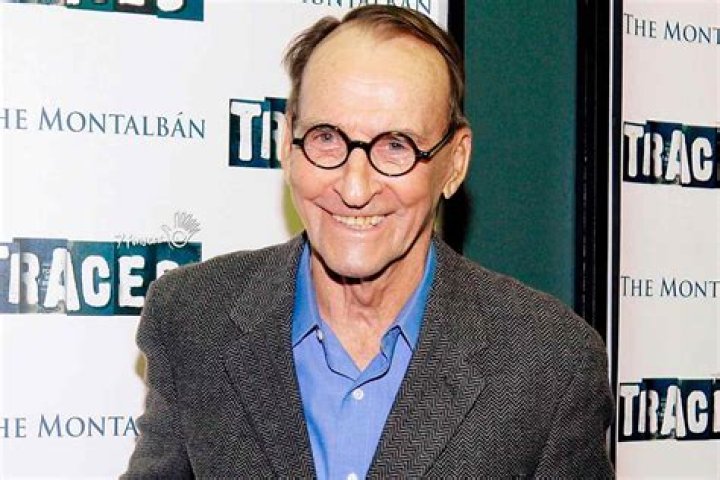 James Sikking Biography, Age, Height, Wife, Net Worth, Family