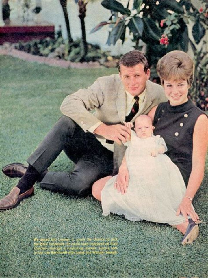 Janet Lennon Biography, Age, Height, Husband, Net Worth, Family
