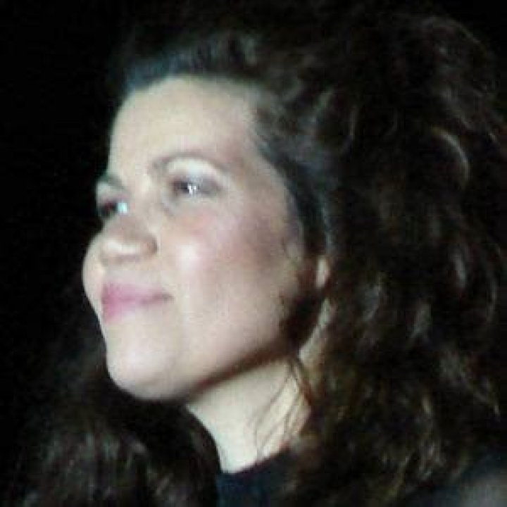 Jeanette Jurado Biography, Age, Height, Husband, Net Worth, Family